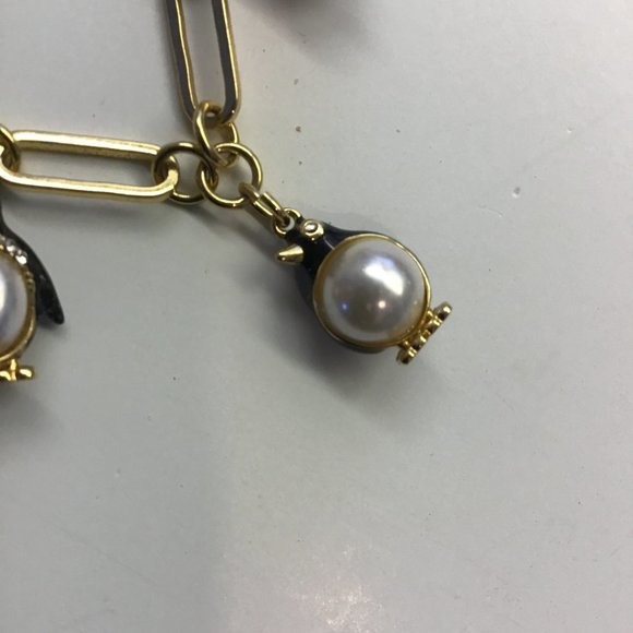 Kate Spade New Mismatch Penguins and Pearls Bracelet - Picture 3 of 6
